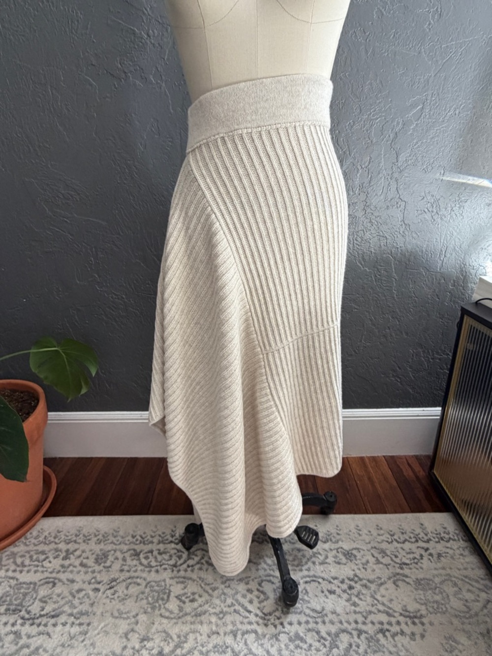 Mango Cream Asymmetrical Ribbed Knit Skirt